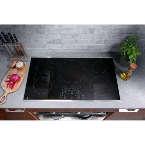 GE Profile™ 36" Built-In Touch Control Induction Cooktop